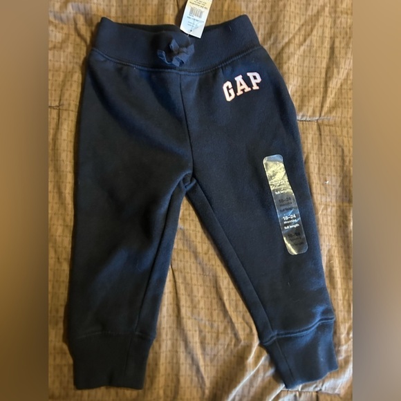 Gap sweat pants - Picture 1 of 3